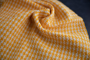 82203 Houndstooth Colour & Weave Amanda Wood