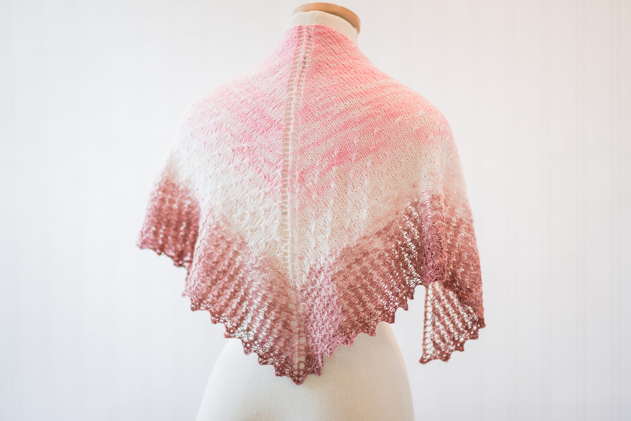 52201 Kodila Design Lace Shawl Hedrick