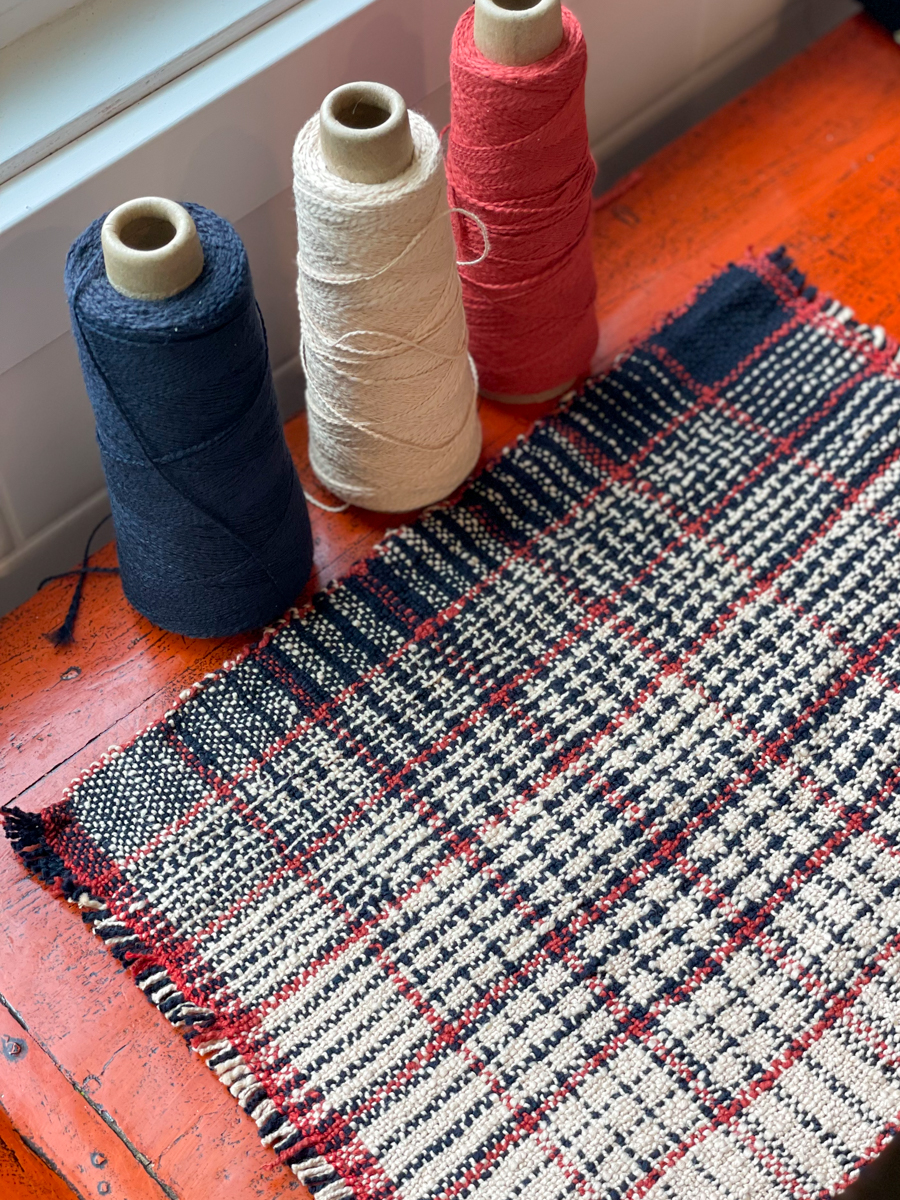 82215 Mallo Gist Colour & Weave Gamp