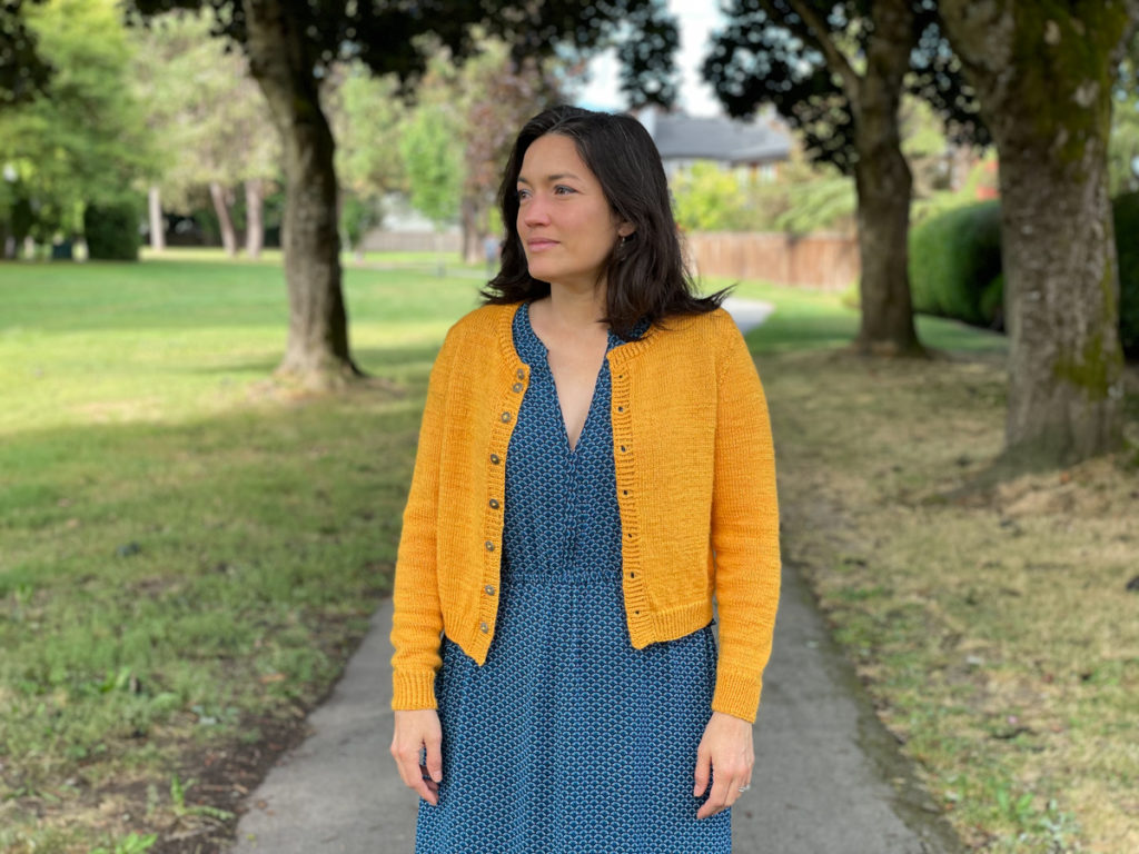 little basic cardi bfl silk pineapple Holli Yeoh Greta