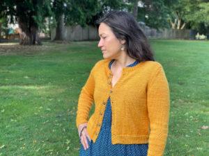 little basic cardi bfl silk pineapple Holli Yeoh Greta