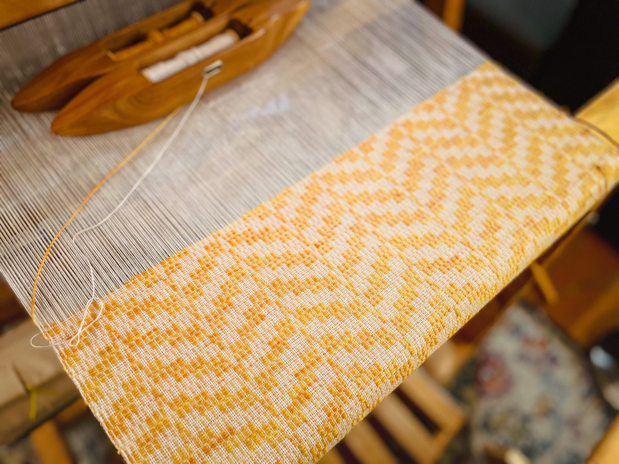 Crackle Weave
