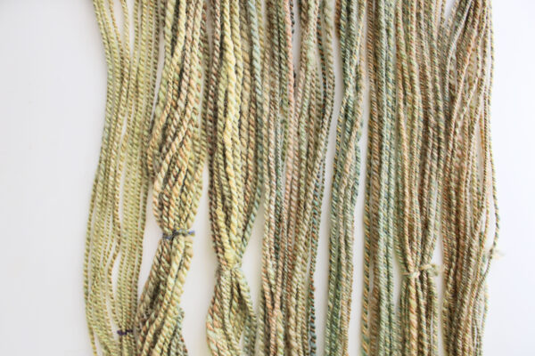 handspun yarn demonstrating the difference between balanced yarn and optimal yarn